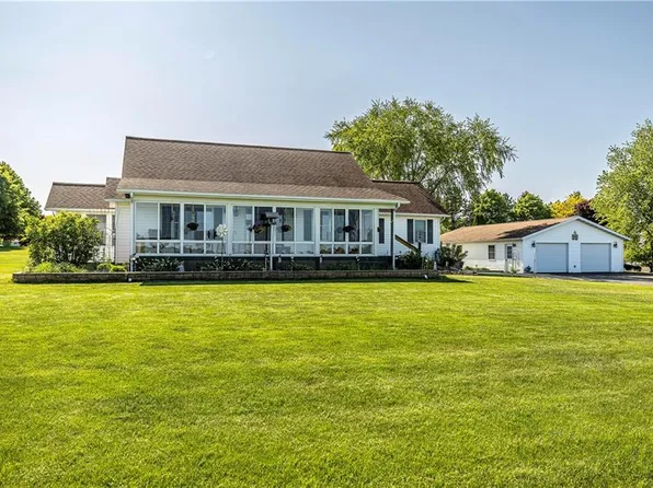 336 East Cowles Street, Alma Center, WI 54611