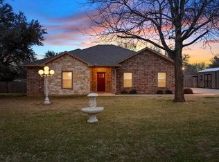 208 W Billington Dr, Robinson, TX 76706