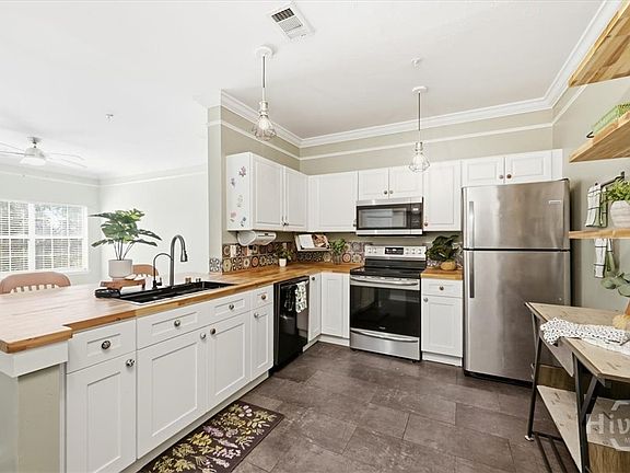 4th image of 2317 Whitemarsh Way