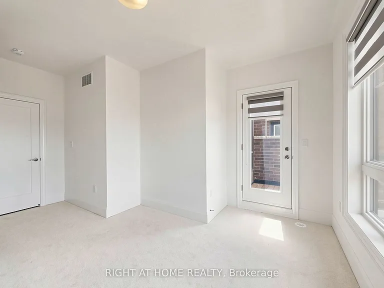 3417 Preserve Dr — Photo 31