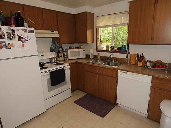 5th image of 206 22nd St NW