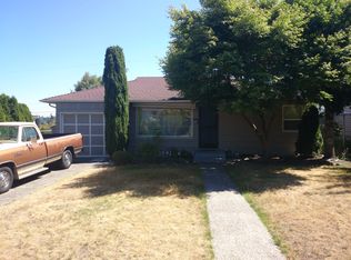 9416 34th Ave SW, Seattle, WA 98126