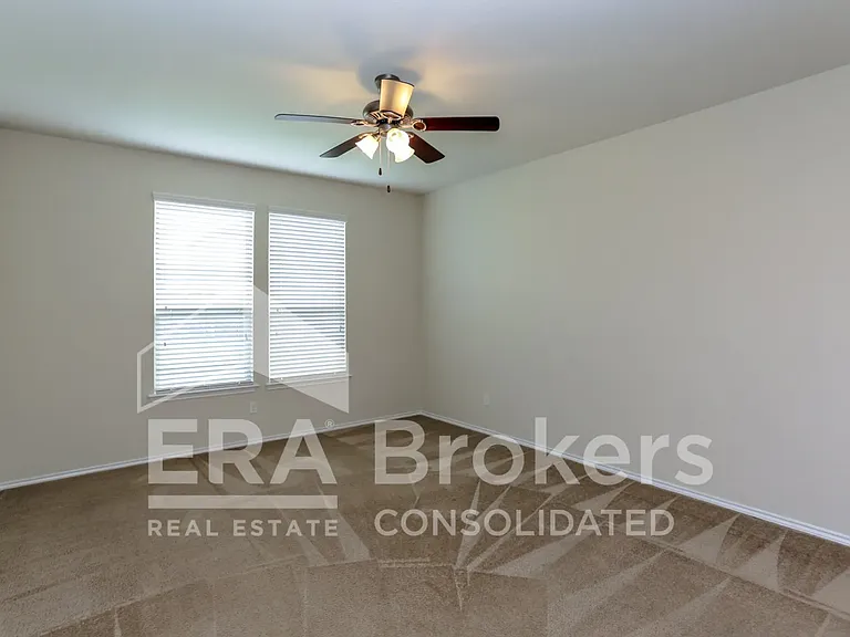 8918 Night View Dr — Photo 17