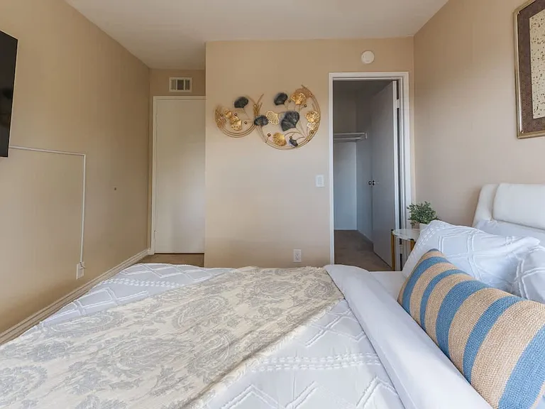 Crest Vista Dr — Photo 94
