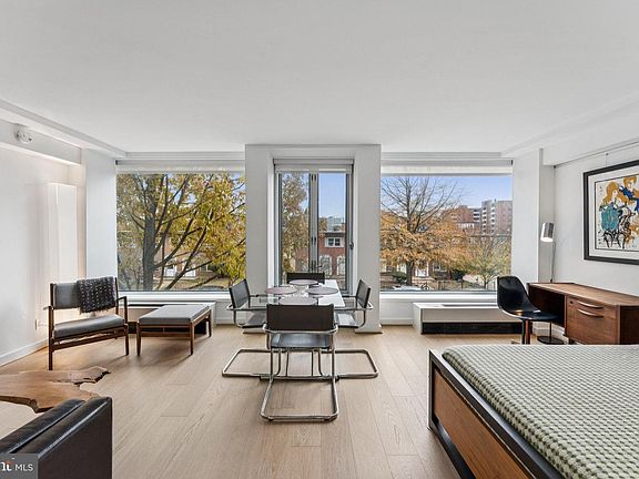 3rd image of 1101 3rd St SW APT 114