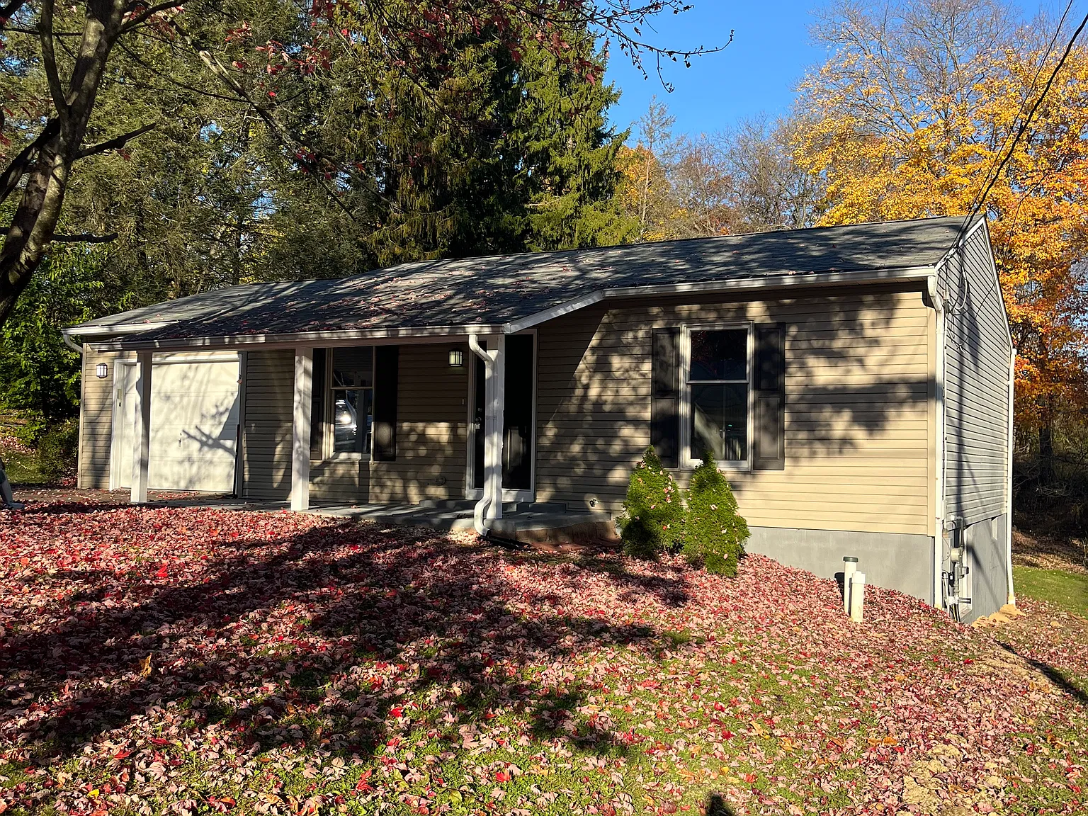 3 bed, $1,495 — Photo 1
