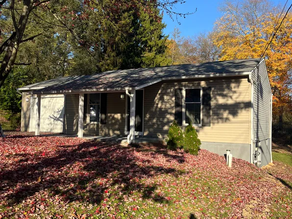 319 Chestnut Dr, Butler, PA 16001