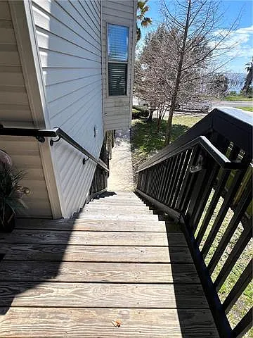 126 Lakeview Dr #B — Photo 4