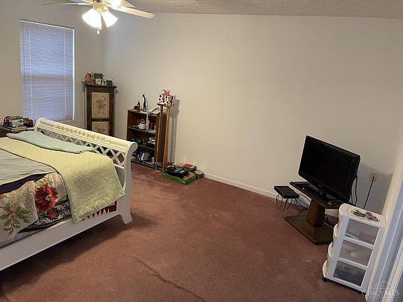 2nd image of 1202 Ashmore Ct