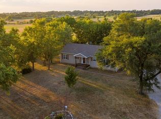 2370 Delaware Rd, Humboldt, KS 66748