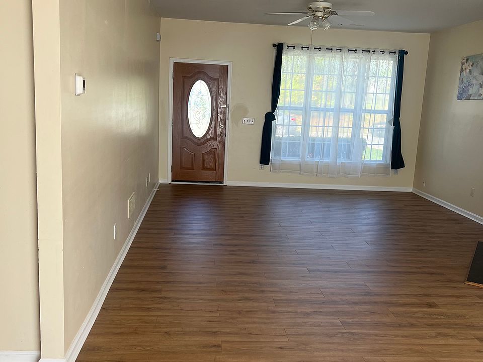 1st image of 1611 Heyford Cir NW #1611