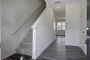 446 Union Station St — Photo 2