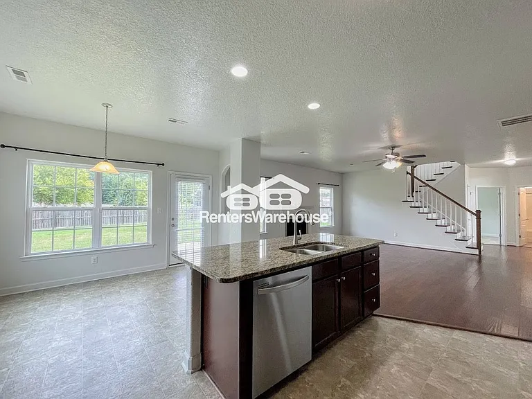 920 Green Sea Trl — Photo 13