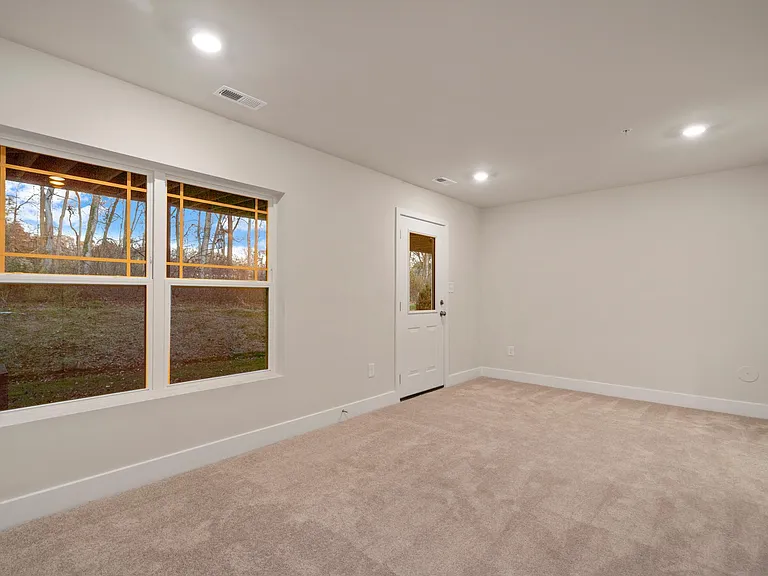 258 Waterstone Rd — Photo 27