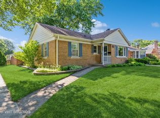 546 S Vail Ave, Arlington Heights, IL