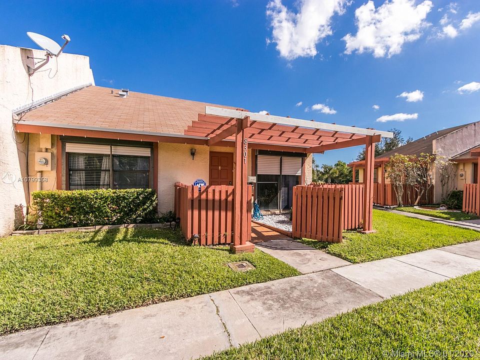 1st image of 8301 NW 37th Pl