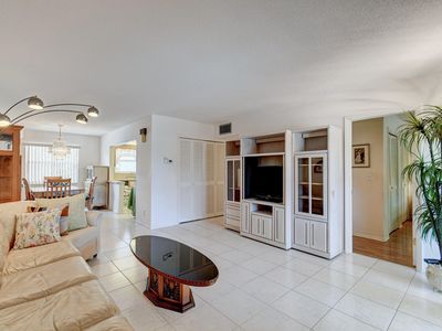 94 Stratford G, West Palm Beach, FL, 33417