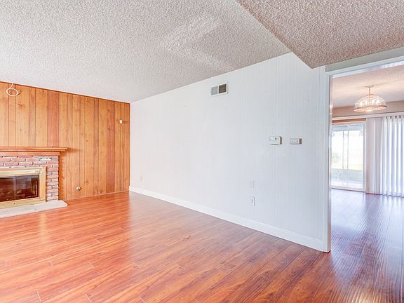 3rd image of 11902 Hartdale Ave