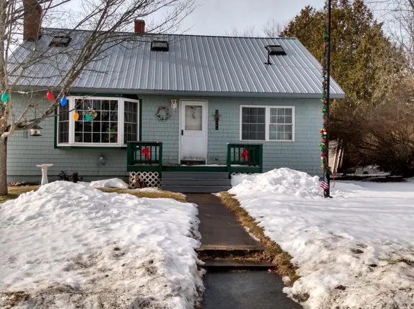 9 Summit Street, Baileyville, ME 04694