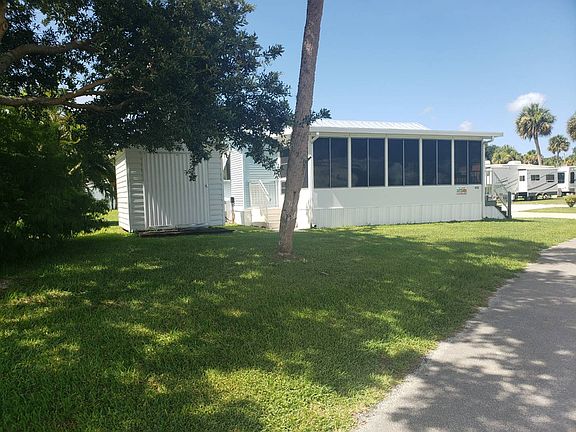 5th image of 5500 Saint Lucie Blvd #S23