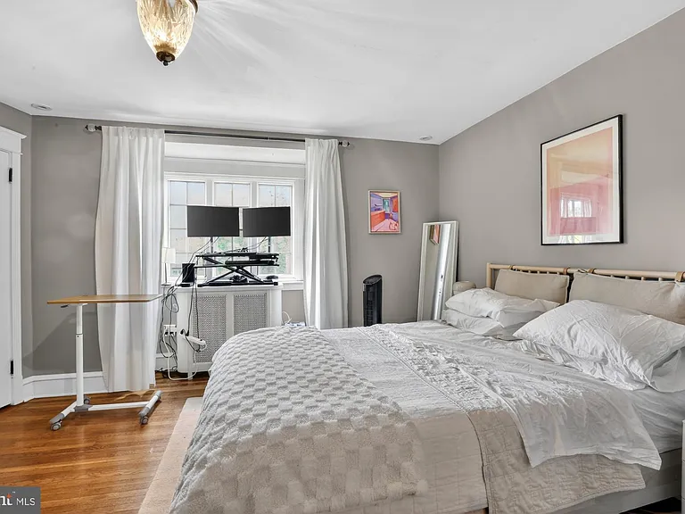3455 W Queen Ln — Photo 22