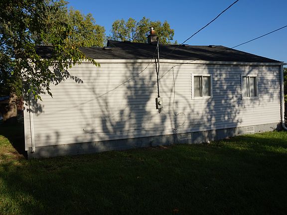 3rd image of 3650 Isabelle St