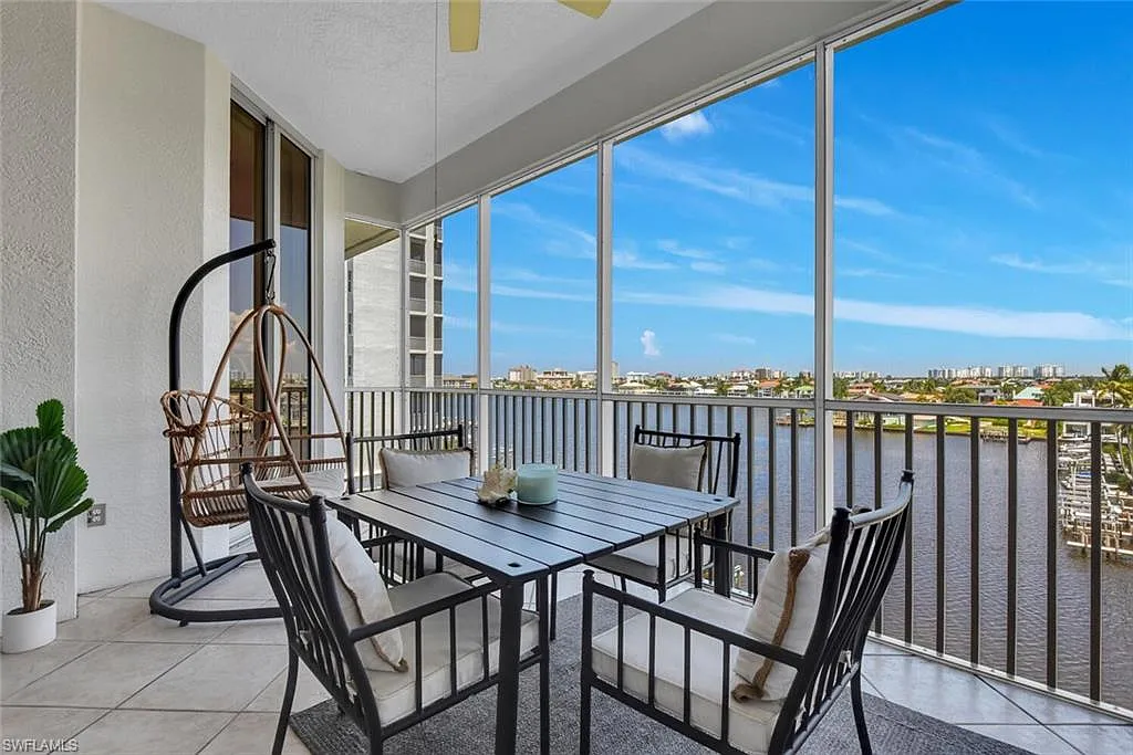 3 bed, 2.0 bath, 1480 sqft, $14,000 — Photo 3