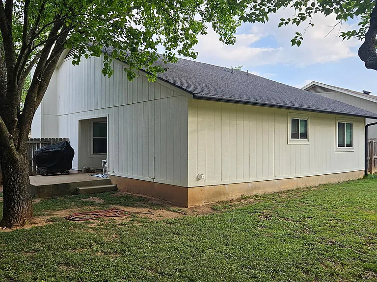 8907 Creekmont Cv — Photo 19