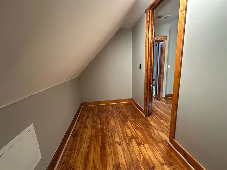 1023 Neil Ave — Photo 29