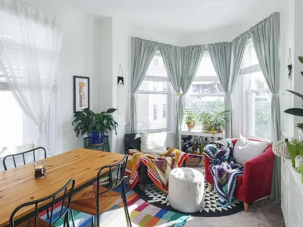 941 N 26th St #B, Philadelphia, PA 19130