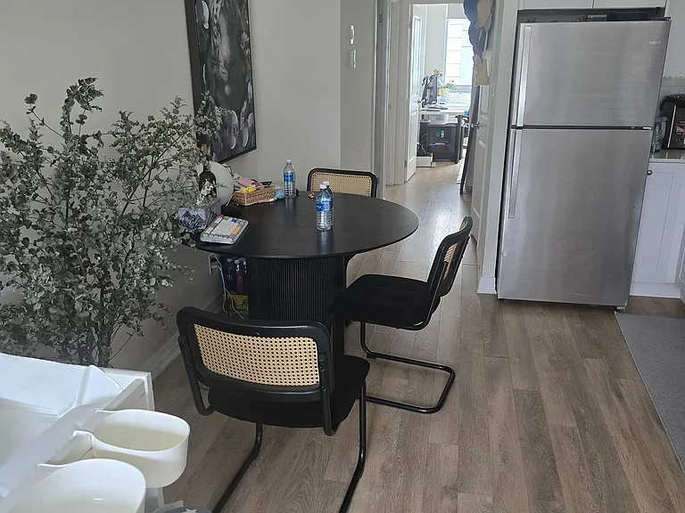 680 Atwater Ave #22 — Photo 3
