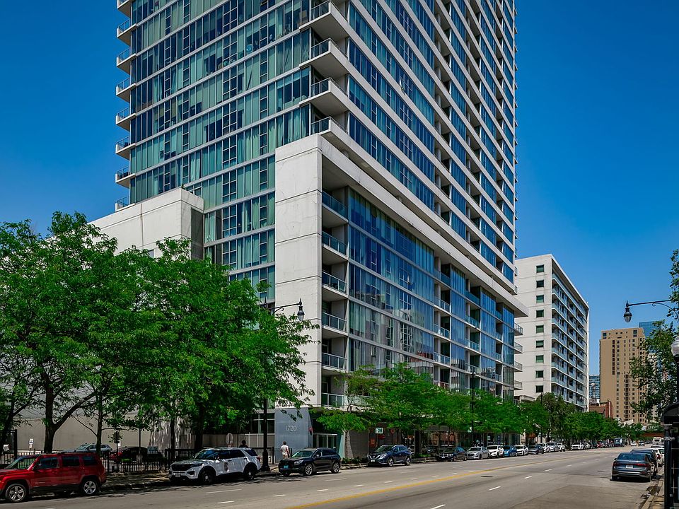 1st image of 1720 S Michigan Ave APT 2309
