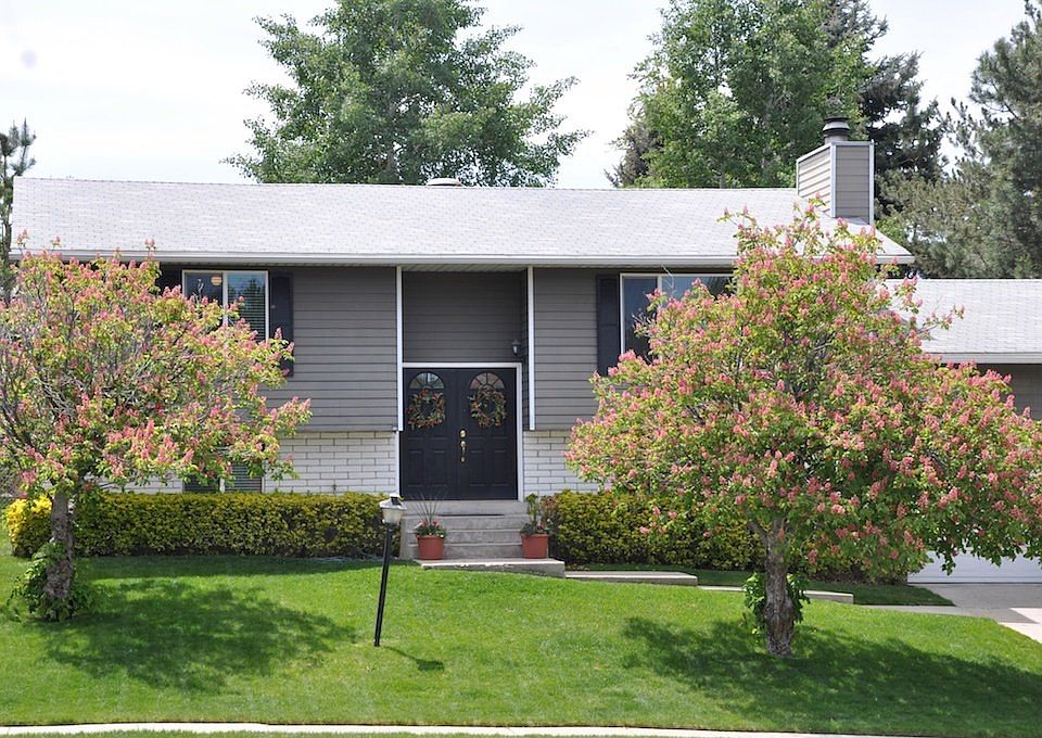 For Sale: 2456 E. Falcon Way, Sandy, Utah 84093