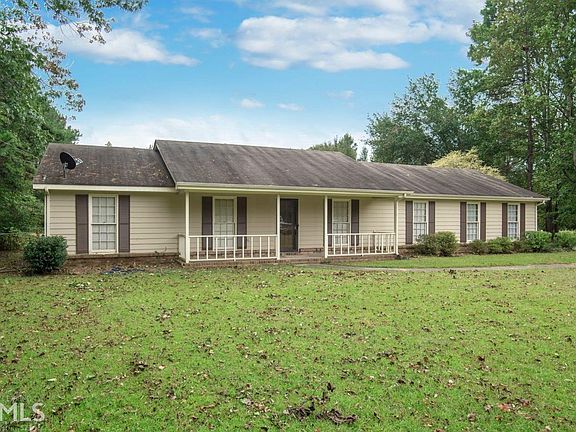 3rd image of 275 White Oak Way