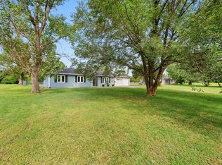 2417 Brookfield Dr, Manhattan, KS 66503