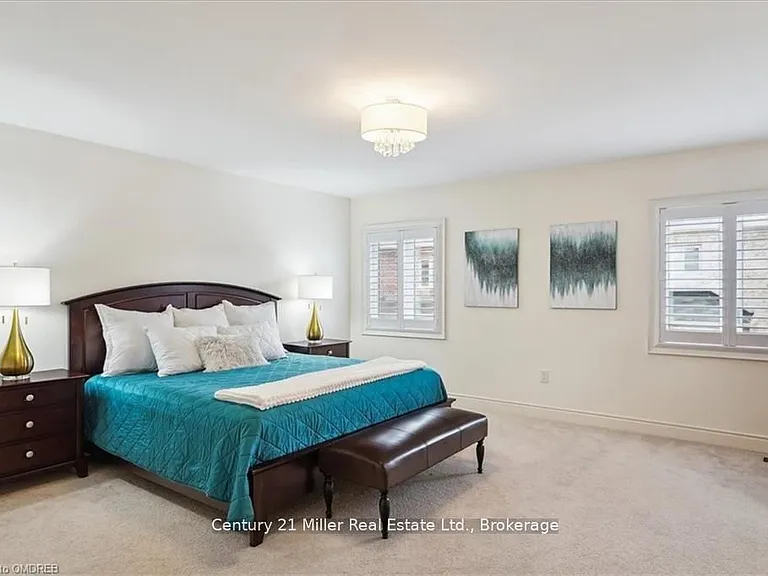 3083 Streamwood Pass — Photo 11