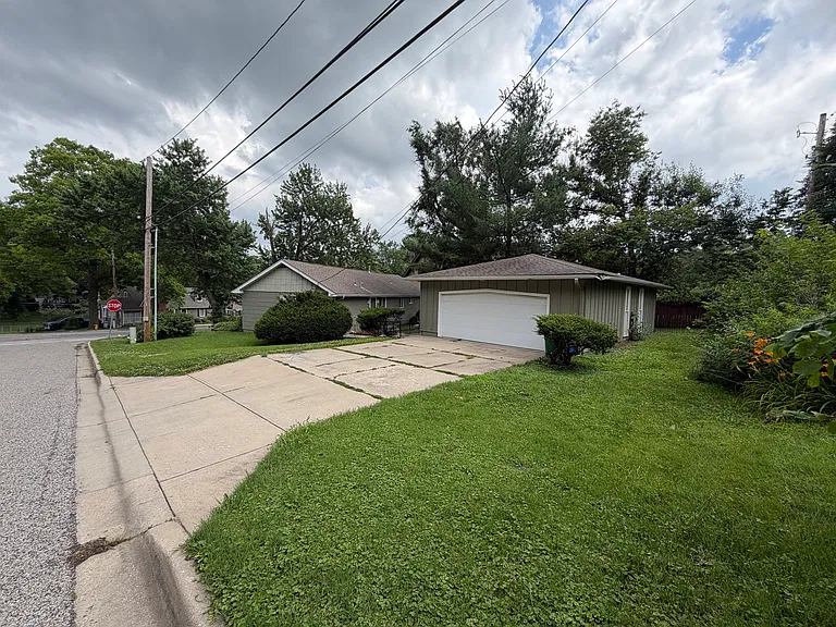 5222 Buena Vista St — Photo 25