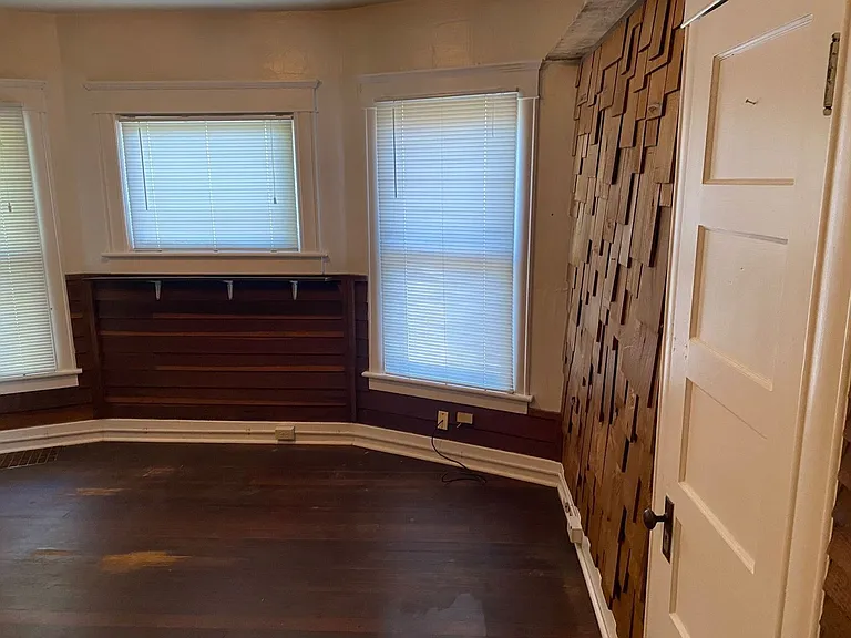 1654 Lincoln Street — Photo 5