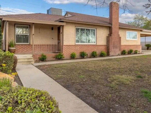 618 N Dickran Drive, Tulare, CA 93274