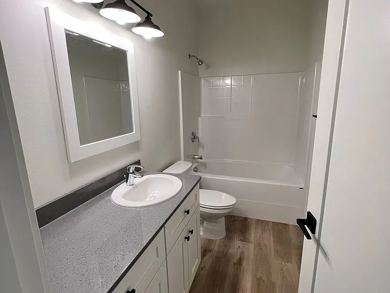 2518 N Benjamin Ln — Photo 19