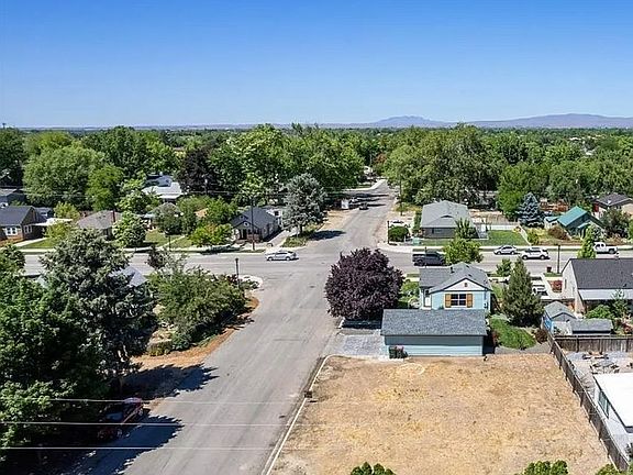 Developable Land S of Garage