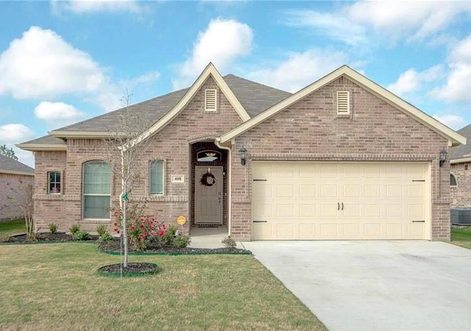 1st image of 408 Jennie Marie Cir