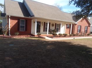 221 Ellicott Dr, Warner Robins, GA 31088
