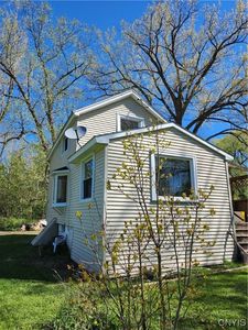 424 W Roswell Ave, Nedrow, NY, 13120