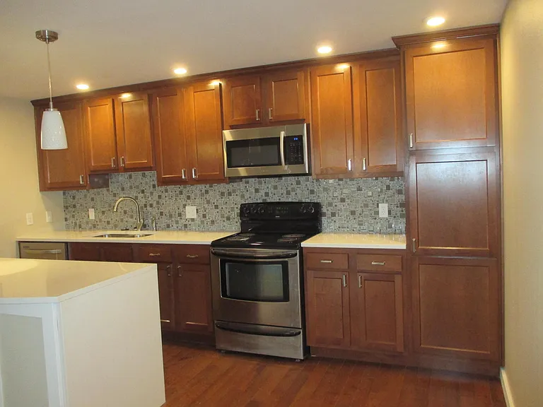 1233 N Ogden St #409 — Photo 3