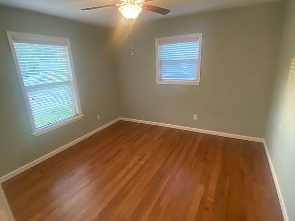 5th image of 1899 W Custer Ln