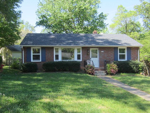 1st image of 119 Winthrop Ct