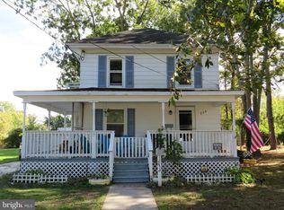 236 N Somerset Ave, Crisfield, MD 21817