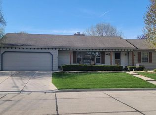 3919 Vista Dr, Racine, WI 53405