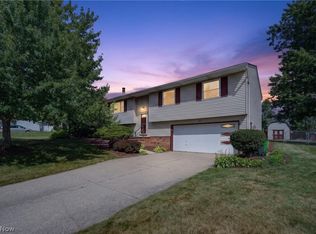 571 Jeanette St, Brunswick, OH 44212